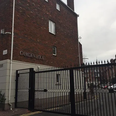 Docklands Self Catering * Dublin