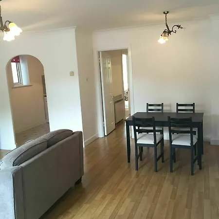 Docklands Self Catering Apartment *